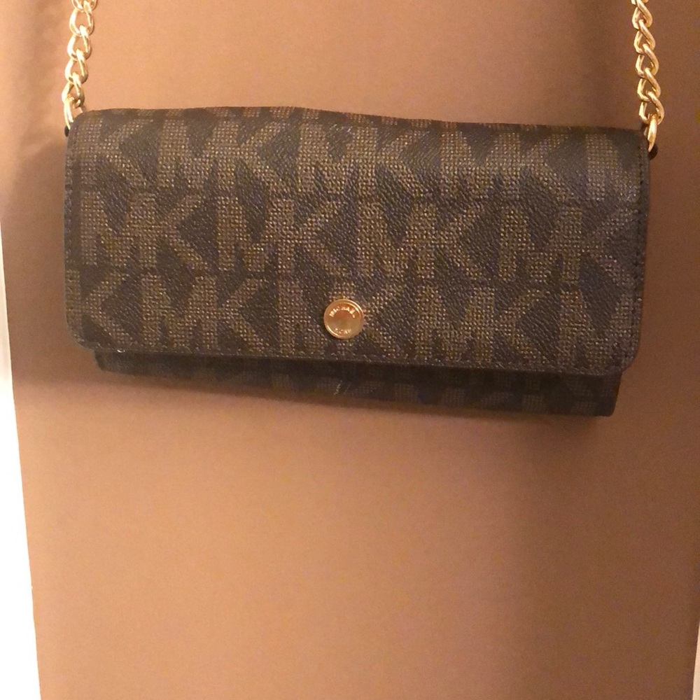 Michael Kors wallet